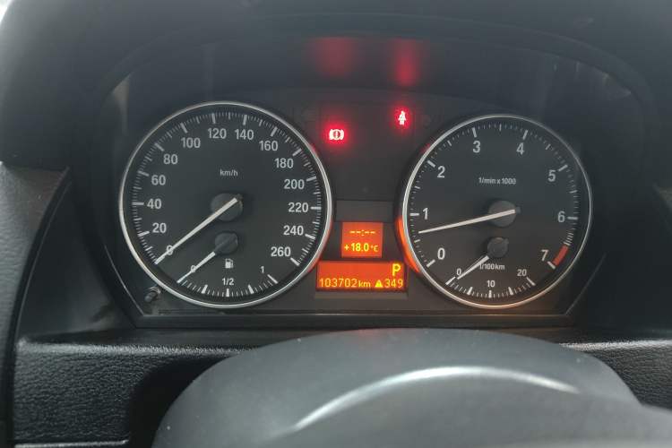 Used BMW X1 2015 sDrive18i Fashion Upgrade Edition Instrument Cluster