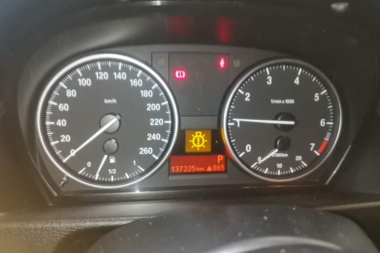 Used BMW X1 2015 sDrive18i Fashion Upgrade Edition Instrument Cluster