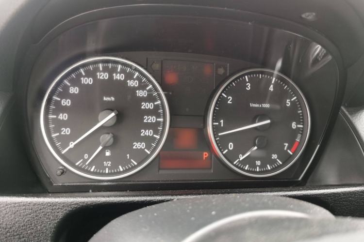 Used BMW X1 2015 sDrive18i Fashion Upgrade Edition Instrument Cluster
