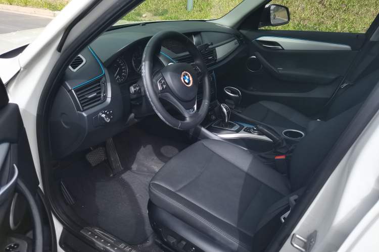Used BMW X1 2015 sDrive18i Fashion Upgrade Edition Interior 1