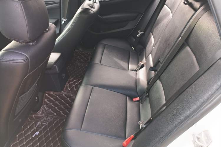 Used BMW X1 2015 sDrive18i Fashion Upgrade Edition Interior 4