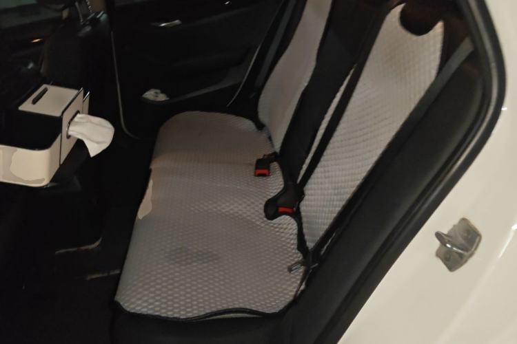 Used BMW X1 2015 sDrive18i Leading Edition Interior 4