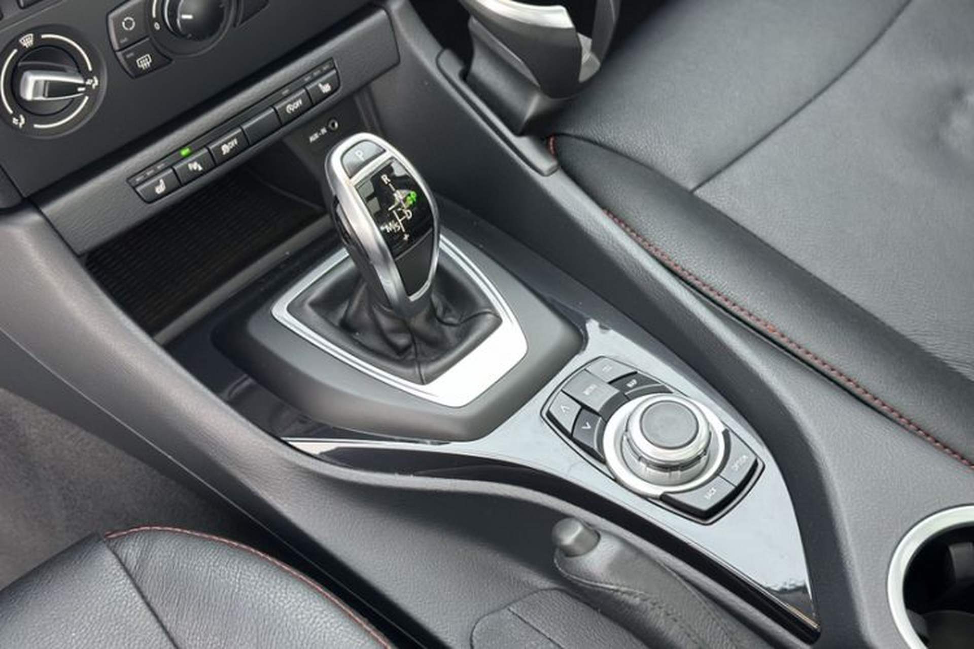 Used BMW X1 2015 sDrive18i Fashion Upgrade Edition Interior 5