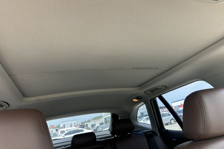 Used BMW X1 2015 sDrive18i Fashion Upgrade Edition Interior 7