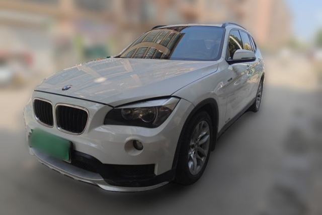 BMW X1 2015 sDrive18i Fashion Upgrade Edition مستعملة