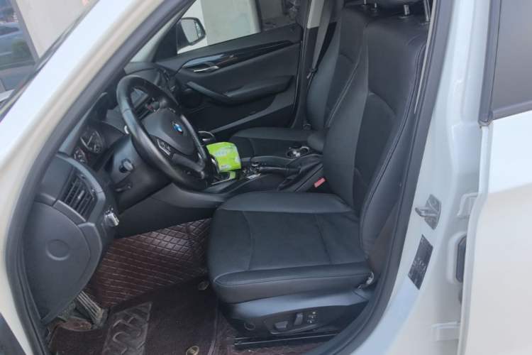 Used BMW X1 2015 sDrive18i Leading Edition Left Front Seat