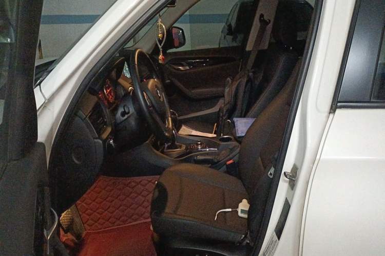 Used BMW X1 2015 sDrive18i Leading Edition Left Front Seat