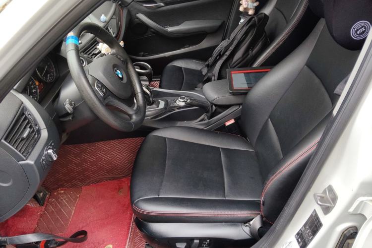Used BMW X1 2015 sDrive18i Fashion Upgrade Edition Left Front Seat