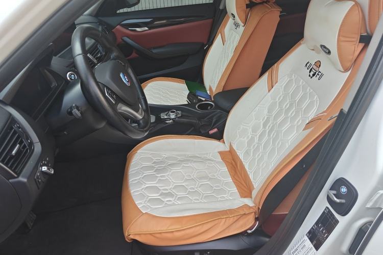 Used BMW X1 2015 sDrive18i Fashion Upgrade Edition Left Front Seat