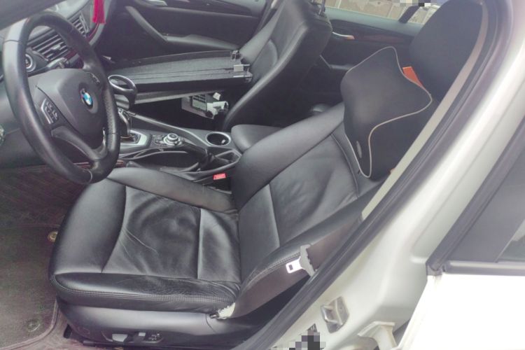 Used BMW X1 2015 sDrive18i Fashion Upgrade Edition Left Front Seat