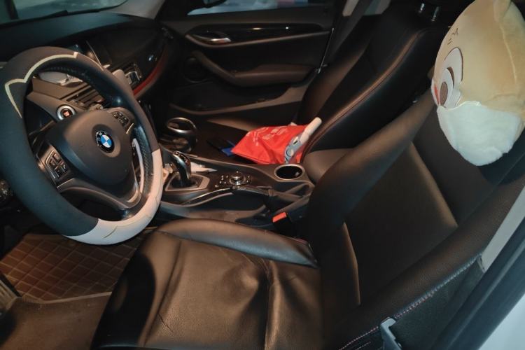 Used BMW X1 2015 sDrive18i Fashion Upgrade Edition Left Front Seat