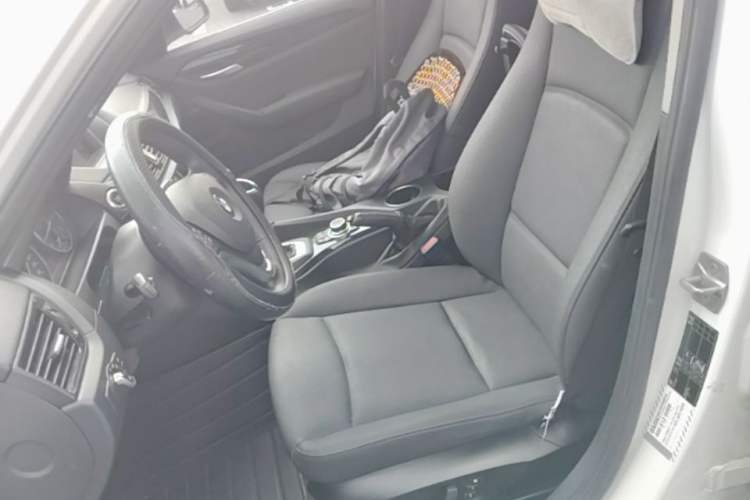 Used BMW X1 2015 sDrive18i Leading Edition Left Front Seat