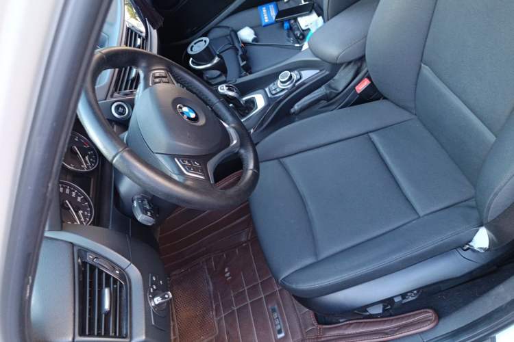 Used BMW X1 2015 sDrive18i Leading Edition Left Front Seat