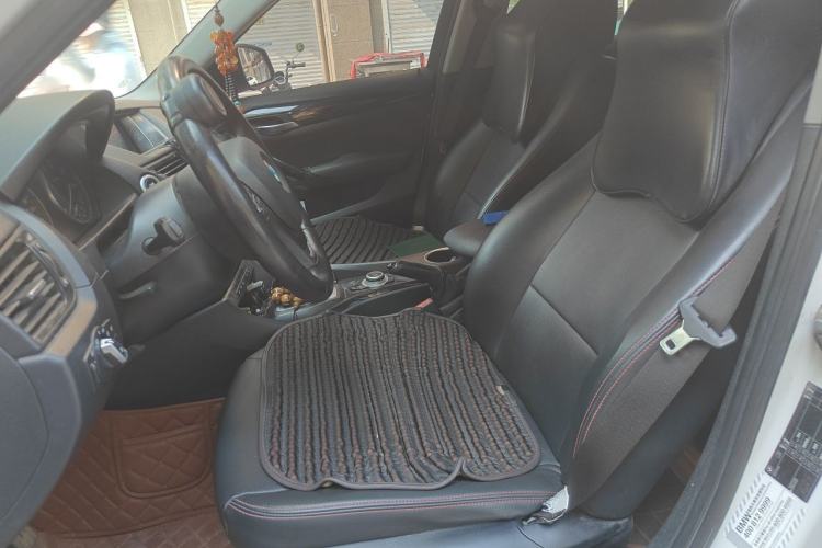 Used BMW X1 2015 sDrive18i Fashion Upgrade Edition Left Front Seat