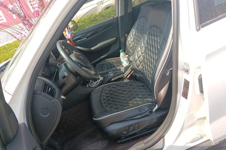 Used BMW X1 2015 sDrive18i Fashion Upgrade Edition Left Front Seat