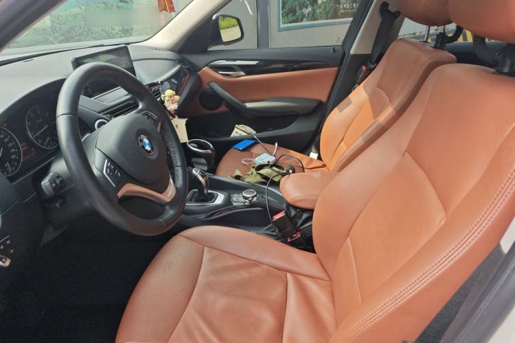 Used BMW X1 2015 sDrive18i Fashion Upgrade Edition Left Front Seat