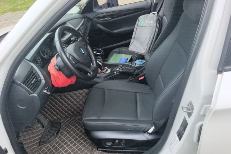 Used BMW X1 2015 sDrive18i Leading Edition Left Front Seat