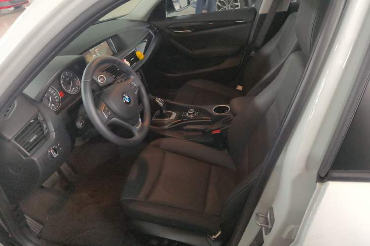Used BMW X1 2015 sDrive18i Leading Edition Left Front Seat