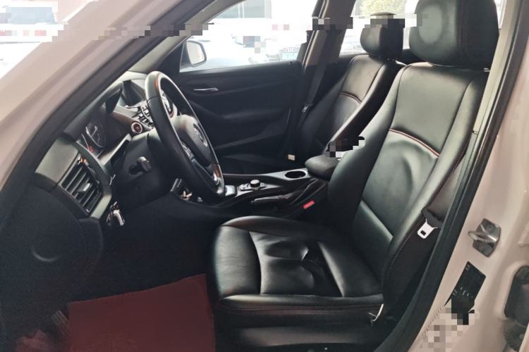 Used BMW X1 2015 sDrive18i Fashion Upgrade Edition Left Front Seat