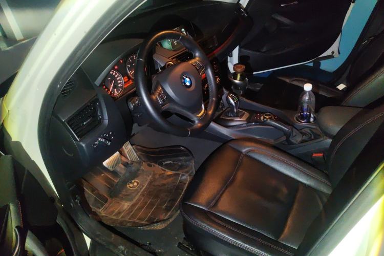 Used BMW X1 2015 xDrive20i Fashion Model Left Front Seat