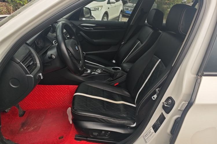 Used BMW X1 2015 sDrive18i Fashion Upgrade Edition Left Front Seat