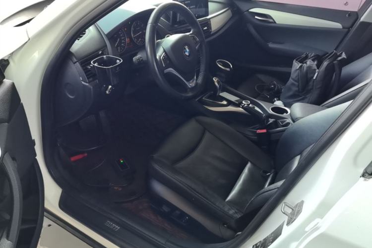 Used BMW X1 2015 xDrive20i Fashion Model Left Front Seat