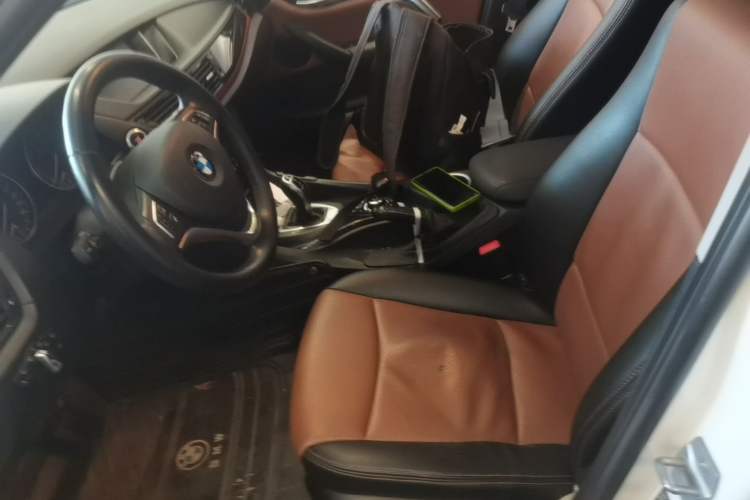 Used BMW X1 2015 sDrive18i Fashion Upgrade Edition Left Front Seat