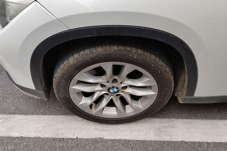 Used BMW X1 2015 sDrive18i Fashion Upgrade Edition Left Front Wheel Hub