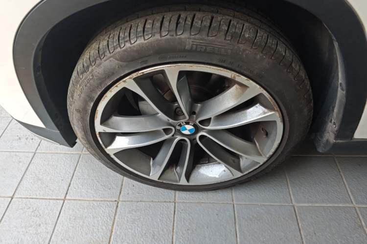 Used BMW X1 2015 sDrive18i Leading Edition Left Front Wheel Hub