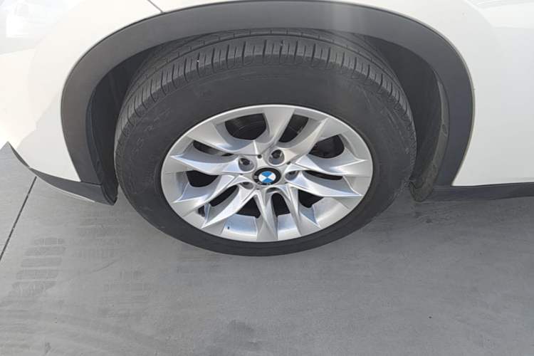 Used BMW X1 2015 sDrive18i Fashion Upgrade Edition Left Front Wheel Hub
