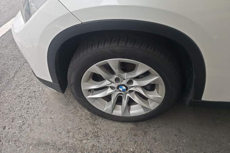Used BMW X1 2015 sDrive18i Fashion Upgrade Edition Left Front Wheel Hub