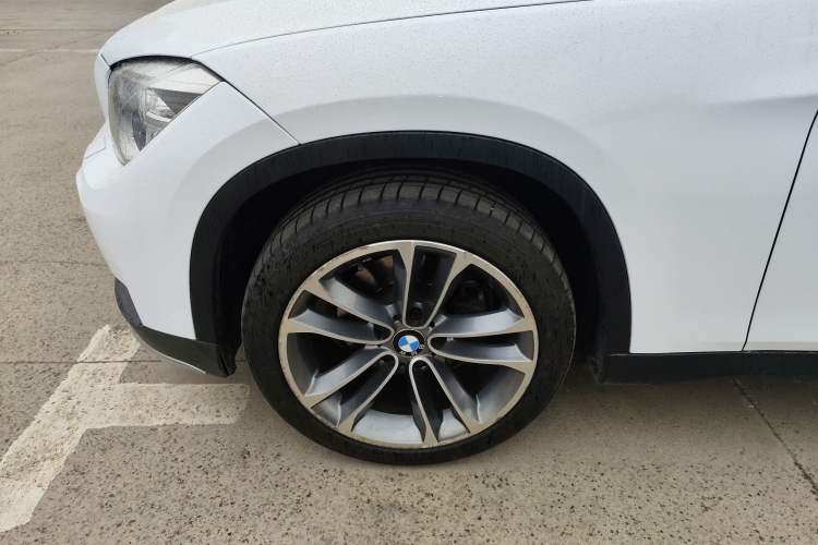 Used BMW X1 2015 sDrive18i Leading Edition Left Front Wheel Hub