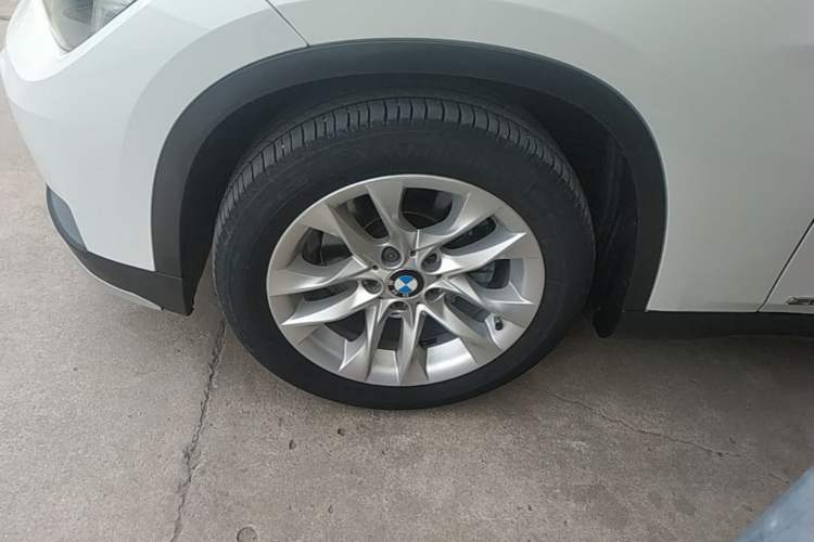 Used BMW X1 2015 sDrive18i Fashion Upgrade Edition Left Front Wheel Hub
