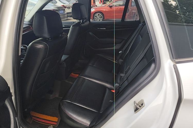 Used BMW X1 2015 sDrive18i Fashion Upgrade Edition Left Rear Seat