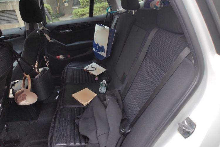 Used BMW X1 2015 sDrive18i Fashion Upgrade Edition Left Rear Seat