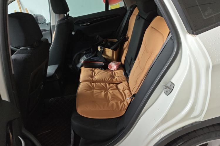 Used BMW X1 2015 sDrive18i Fashion Upgrade Edition Left Rear Seat