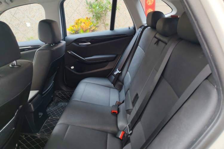 Used BMW X1 2015 sDrive18i Leading Edition Left Rear Seat
