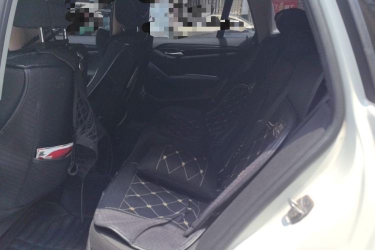 Used BMW X1 2015 sDrive18i Fashion Upgrade Edition Left Rear Seat