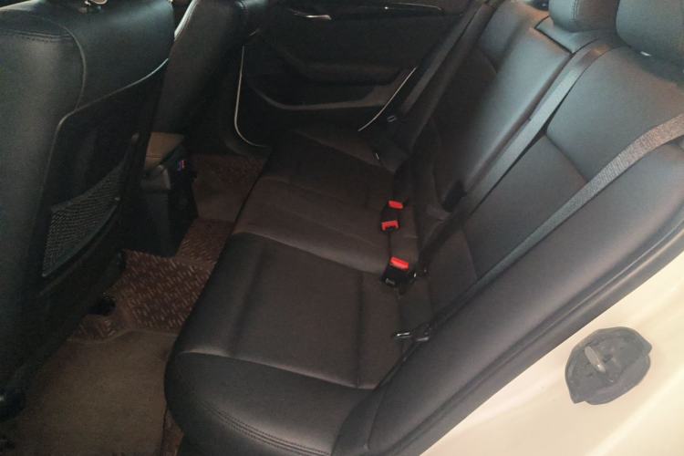 Used BMW X1 2015 sDrive18i Fashion Upgrade Edition Left Rear Seat