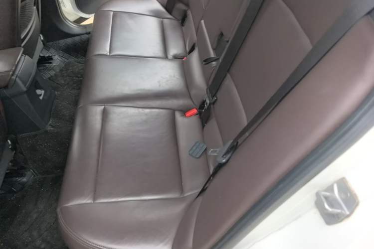 Used BMW X1 2015 sDrive18i Fashion Upgrade Edition Left Rear Seat