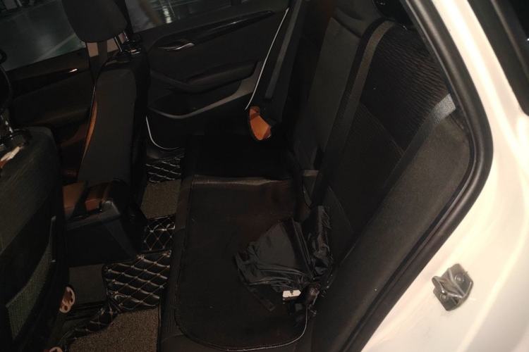 Used BMW X1 2015 sDrive18i Fashion Upgrade Edition Left Rear Seat