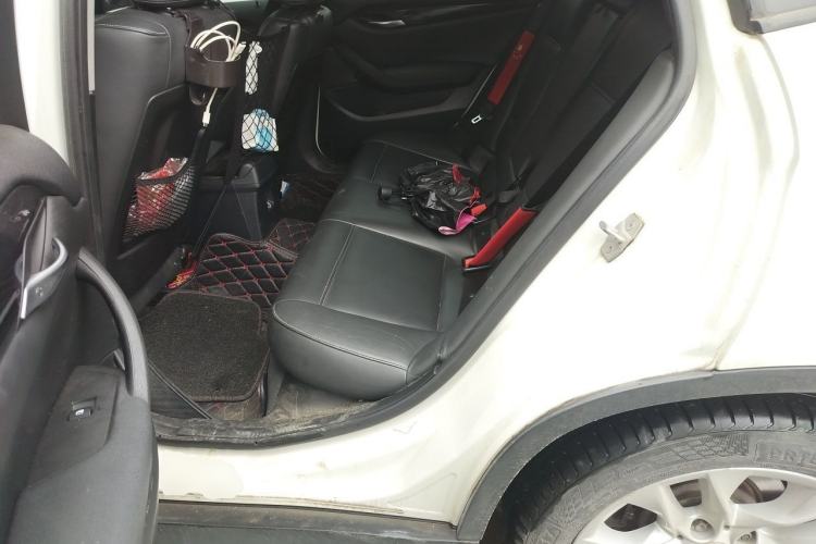 Used BMW X1 2015 sDrive18i Fashion Upgrade Edition Left Rear Seat