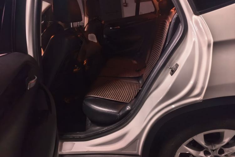 Used BMW X1 2015 sDrive18i Fashion Upgrade Edition Left Rear Seat