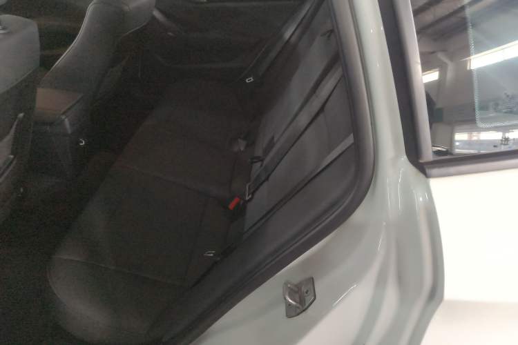 Used BMW X1 2015 sDrive18i Leading Edition Left Rear Seat