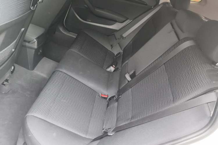 Used BMW X1 2015 sDrive18i Fashion Upgrade Edition Left Rear Seat