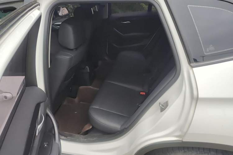 Used BMW X1 2015 sDrive18i Leading Edition Left Rear Seat