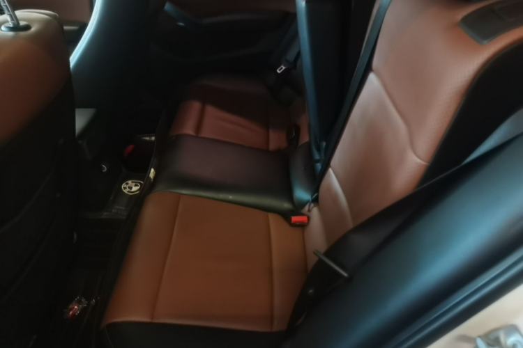 Used BMW X1 2015 sDrive18i Fashion Upgrade Edition Left Rear Seat