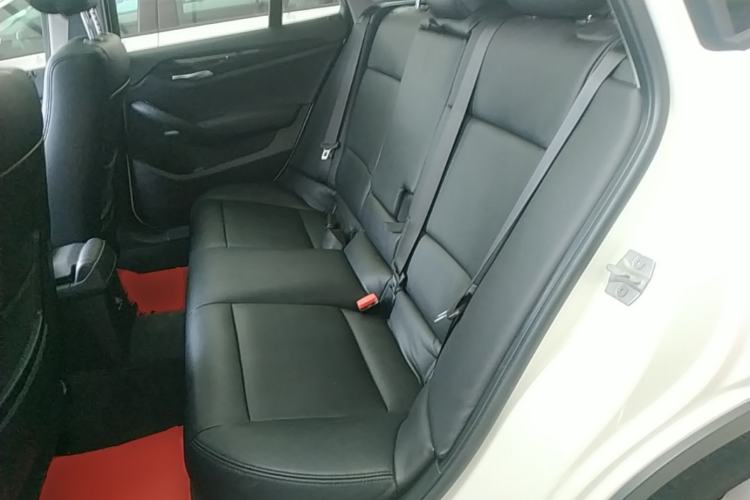 Used BMW X1 2015 sDrive18i Fashion Upgrade Edition Left Rear Seat