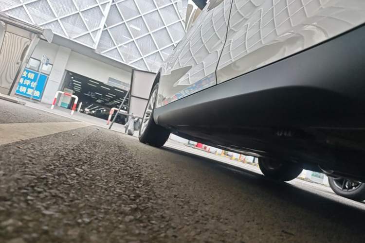 Used BMW X1 2015 sDrive18i Fashion Upgrade Edition Left Side Sill