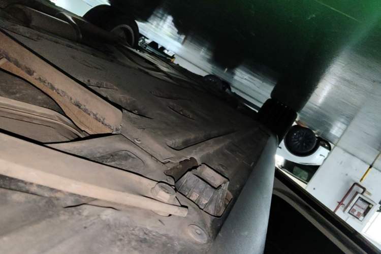 Used BMW X1 2015 sDrive18i Fashion Upgrade Edition Left Side Sill